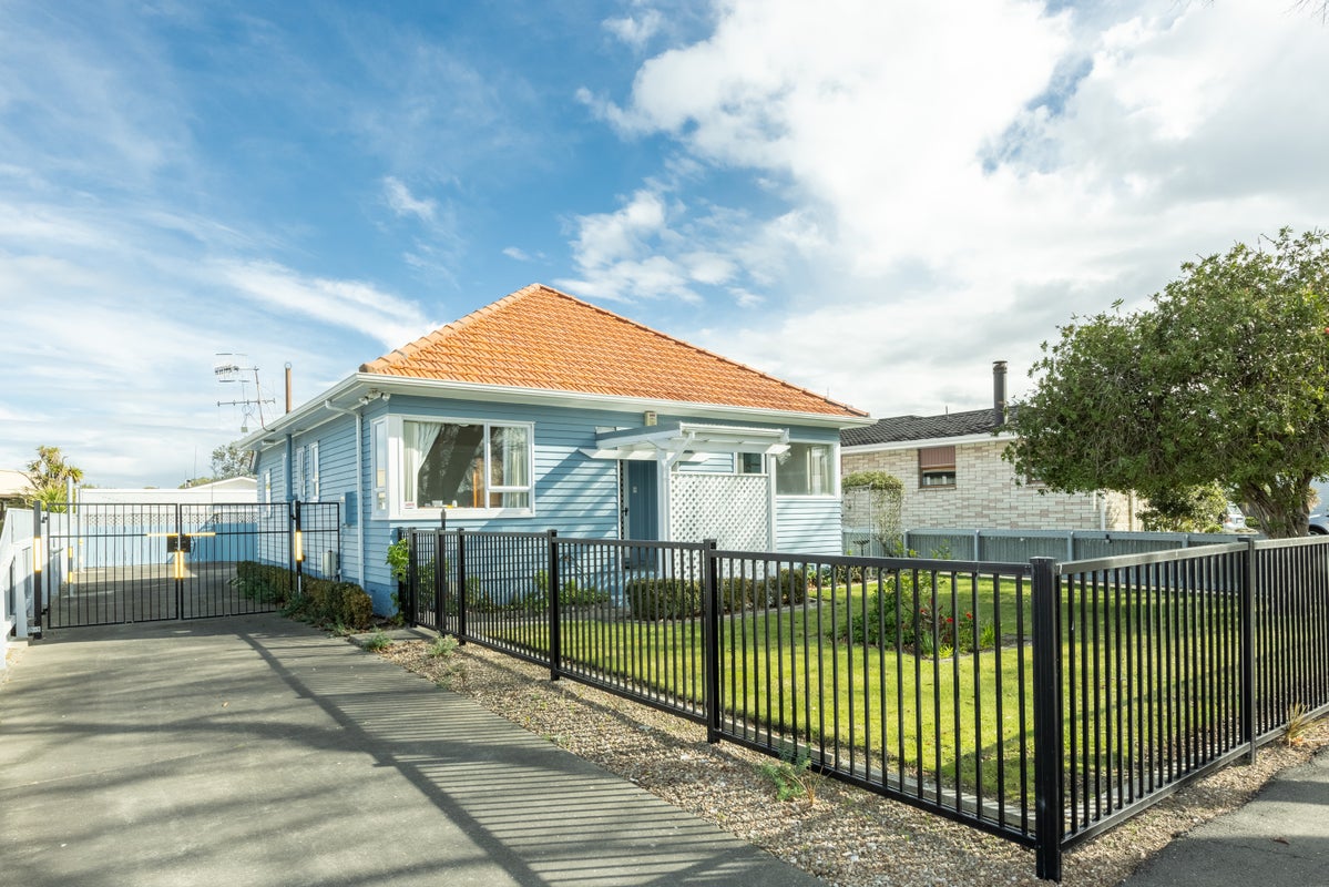 35 Douglas Mclean Avenue, Marewa, Napier - Carousel 1