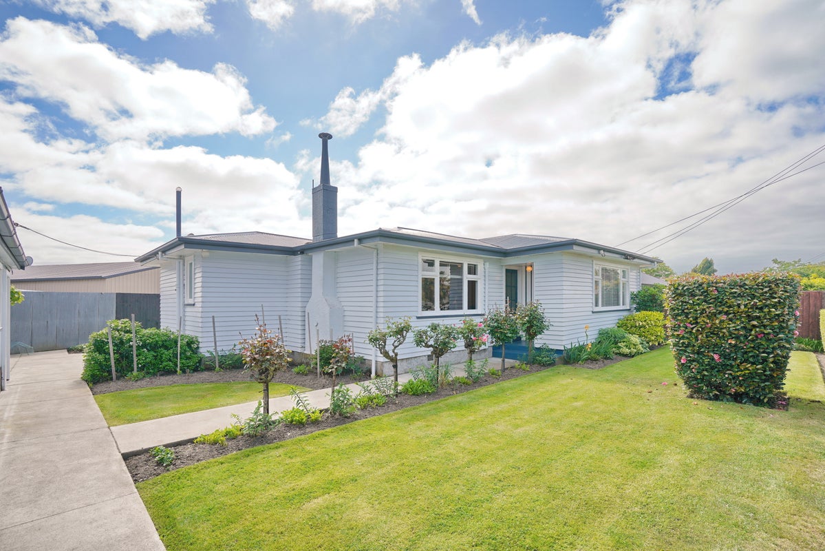 14 Swift Street, Belfast, Christchurch - Carousel 2