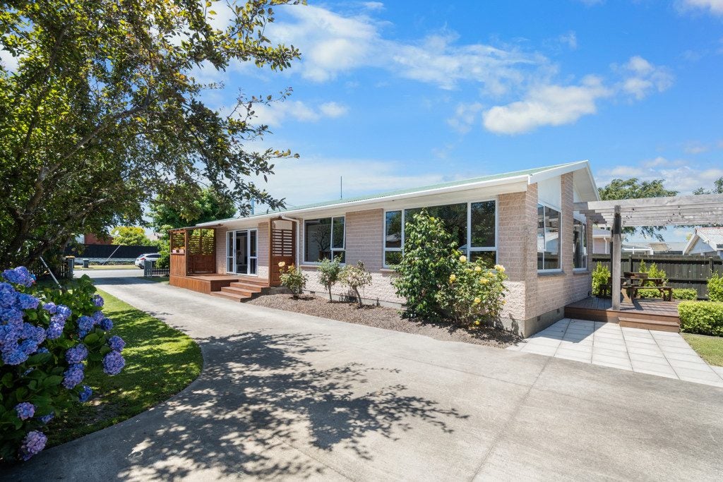 251 Grimseys Road, Redwood, Christchurch - Carousel 1
