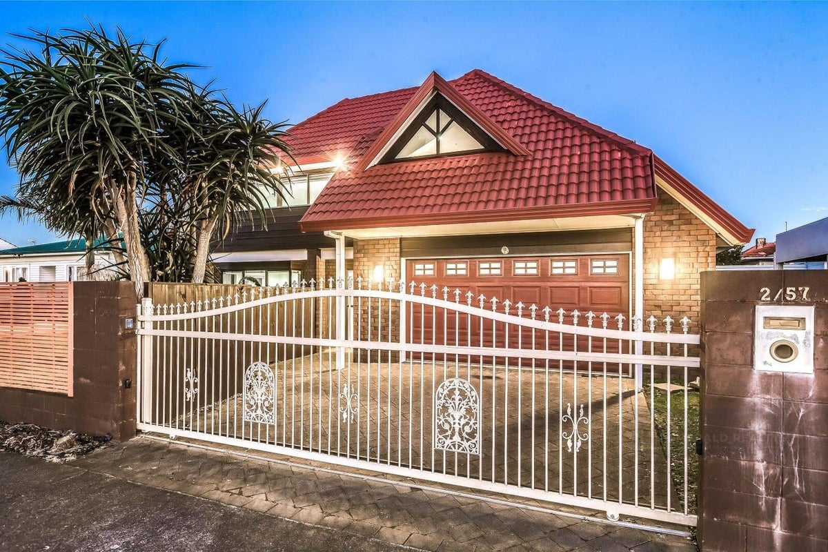2/57 Hoteo Avenue, Papatoetoe, Manukau City, Auckland - Carousel 1
