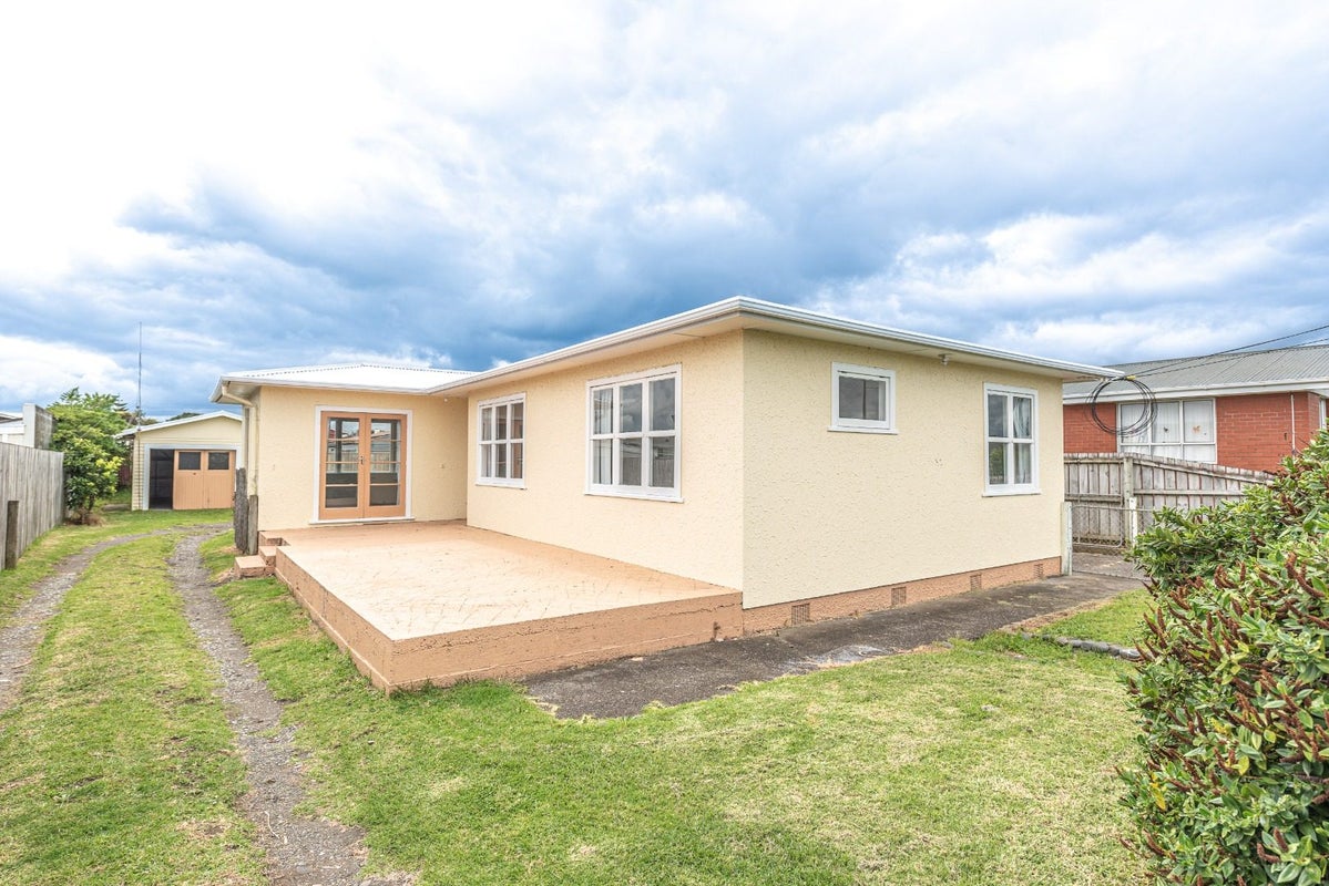 138 Puriri Street, Castlecliff, Whanganui - Carousel 2