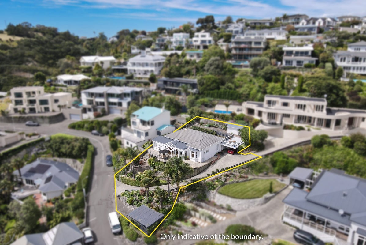 25 Seapoint Road, Bluff Hill, Napier - Carousel 21