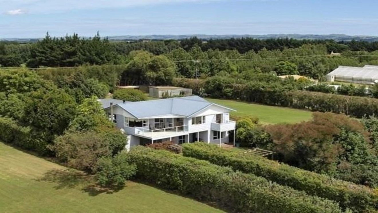 295 Clarks Beach Road, Pukekohe - Carousel 18