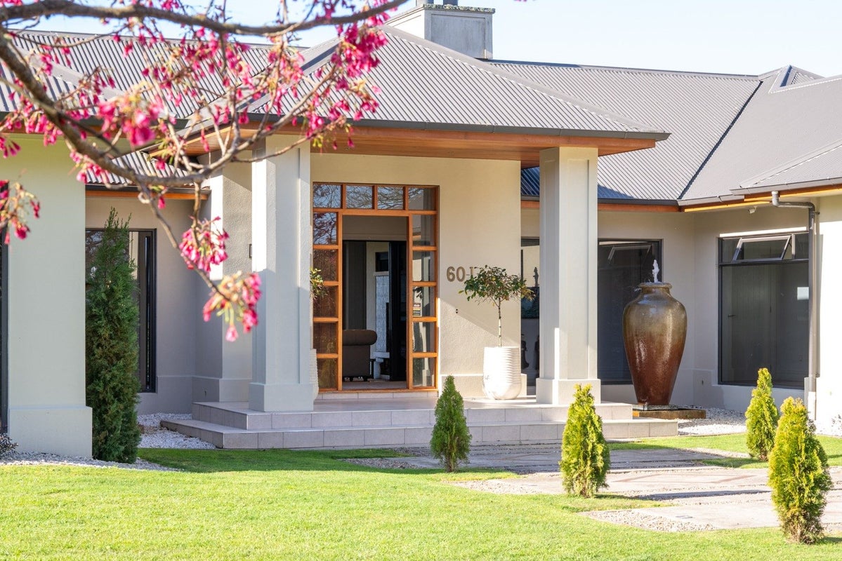 1/60 Lowe Road, Rukuhia, Hamilton - Carousel 2