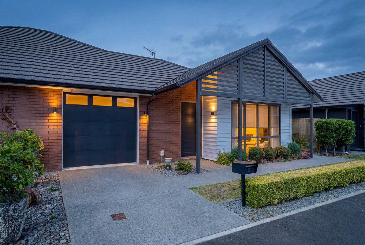 10 Easby Way, Flagstaff, Hamilton - Carousel 2
