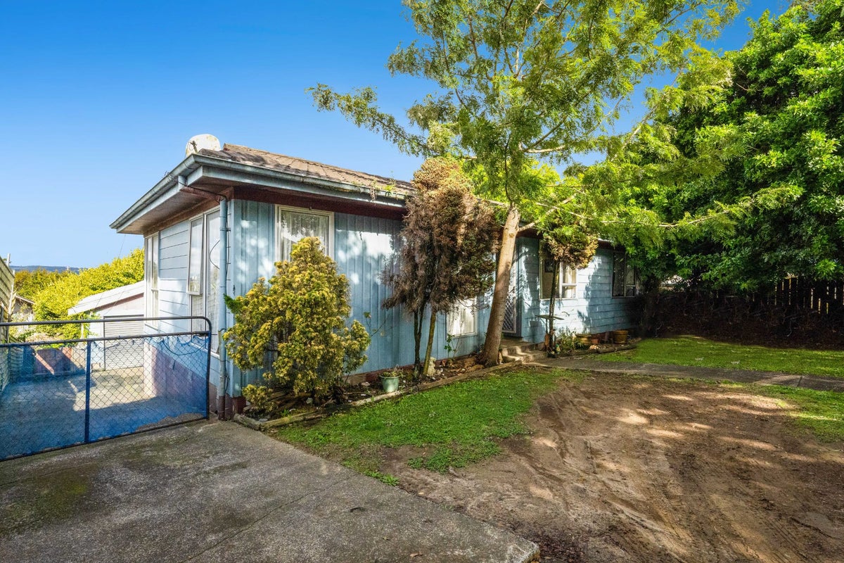 55 Hyperion Drive, Randwick Park, Auckland - Carousel 2