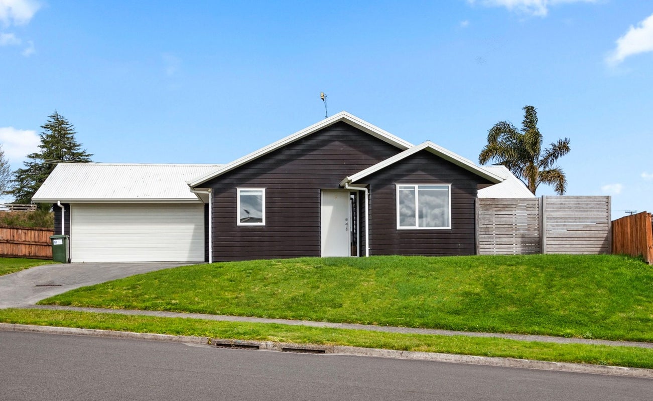 23 Alpers Ridge, Leamington, Cambridge - Carousel 2
