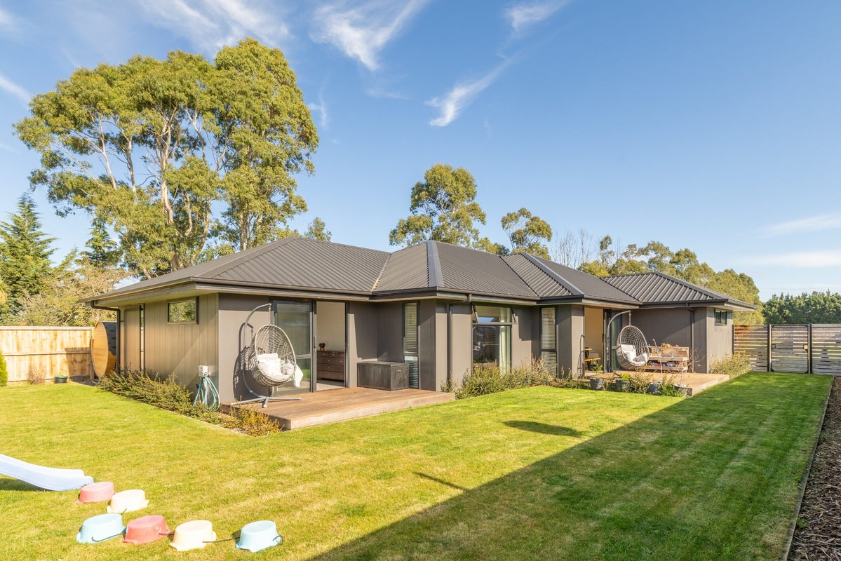 6 Seckles Lane, Rolleston, Rolleston - Carousel 1