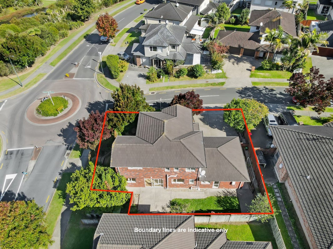 1 Gibbston Crescent, Flat Bush, Auckland - Carousel 1