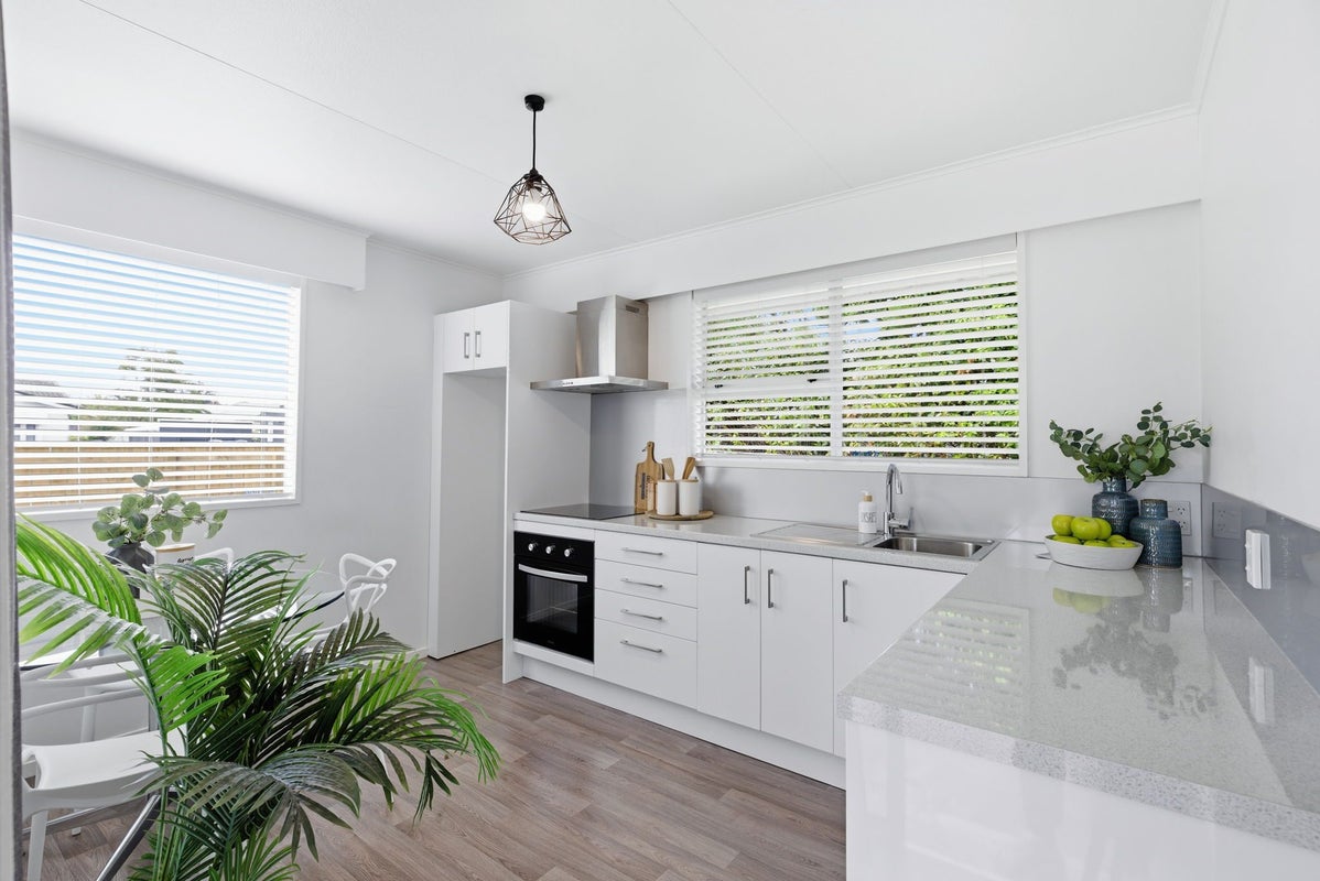 284A Botanical Road, West End, Palmerston North, Manawatu / Whanganui - Carousel 2