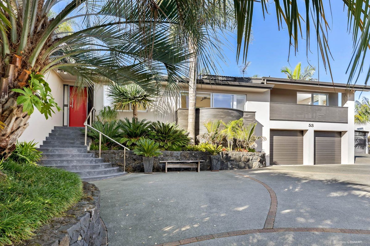 53 Greenbank Drive, Saint Johns, Auckland - Carousel 1