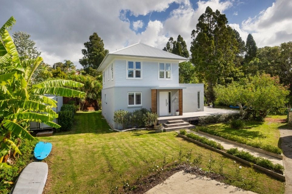 11 Westbourne Road, Murrays Bay, Auckland - Carousel 19