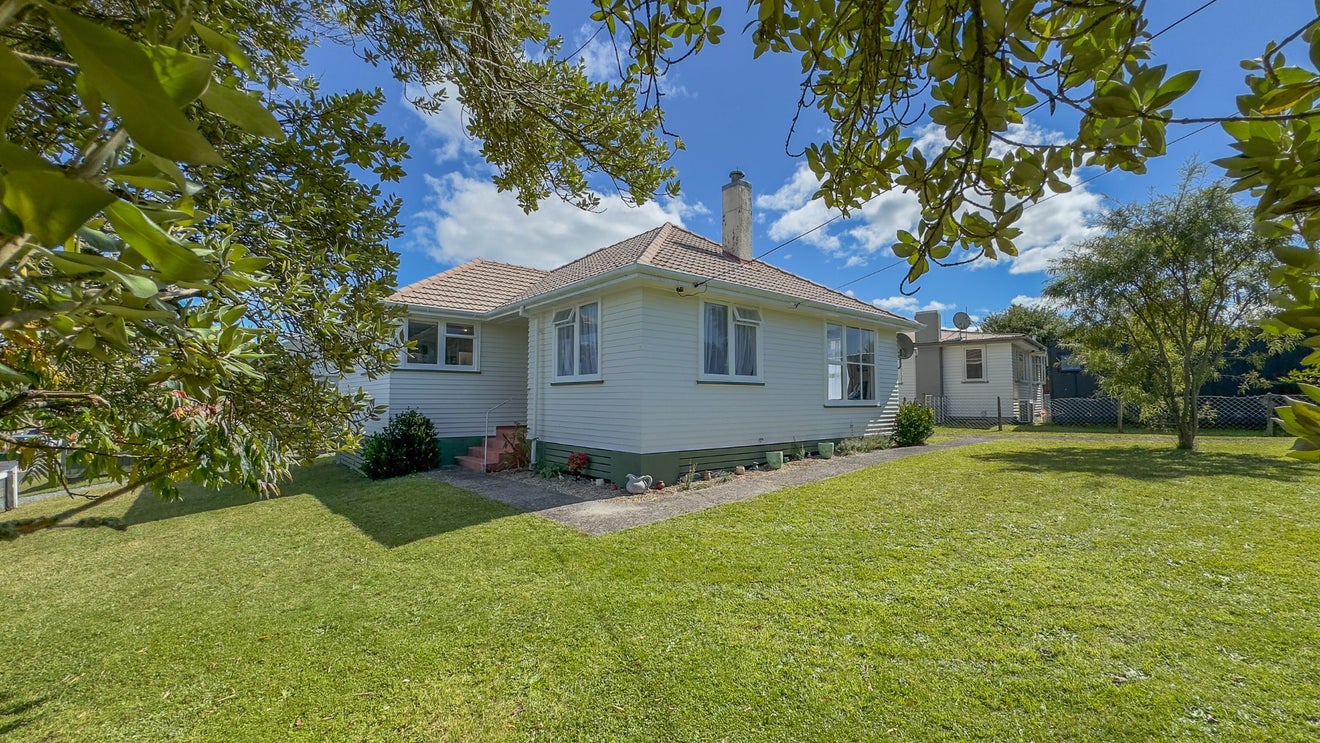 51 Totara Street, Putaruru - Carousel 1
