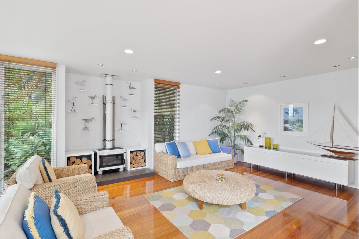 20 Highland Lass Place, Langs Beach, Waipu - Carousel 2