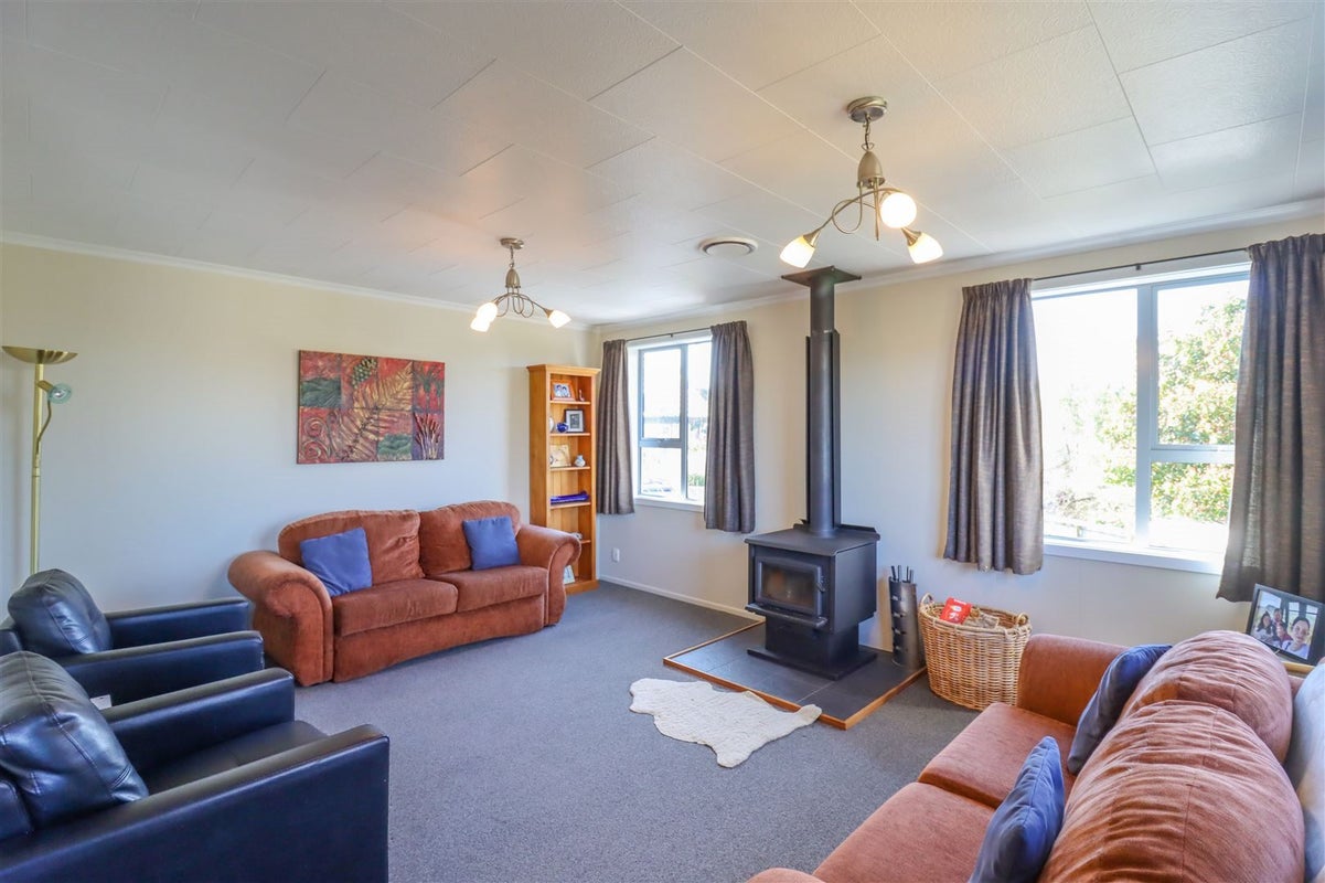 12 Konini Street, Gleniti, Timaru - Carousel 2
