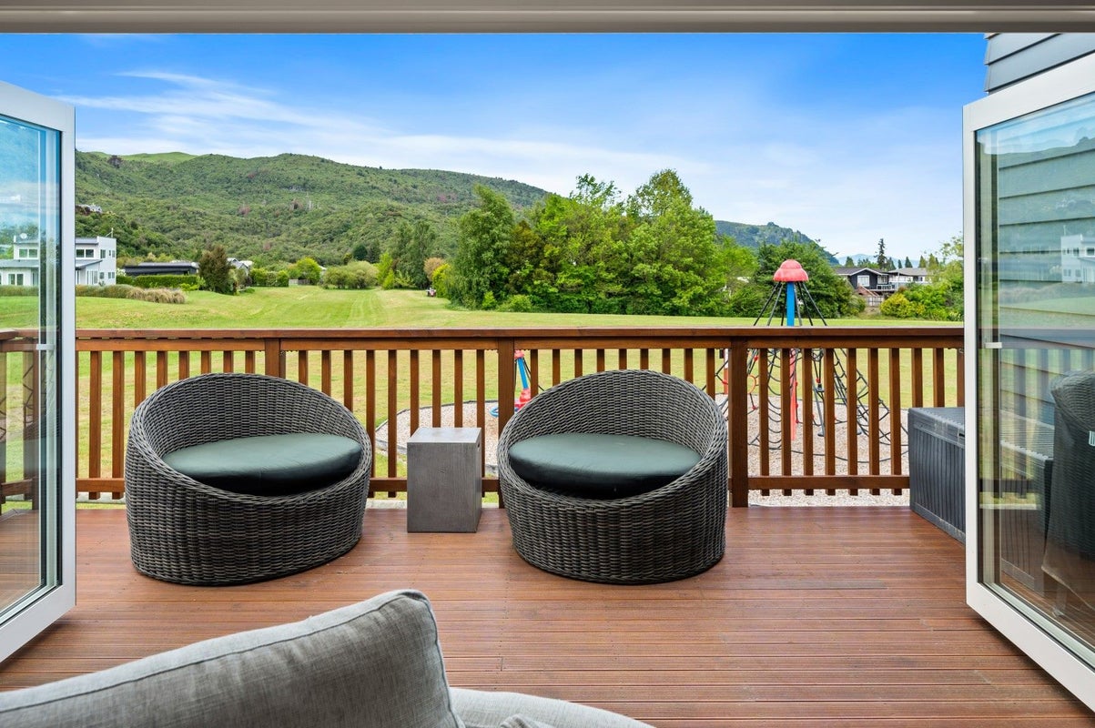 7 Loch Haven Lane, Kinloch, Taupo - Carousel 2