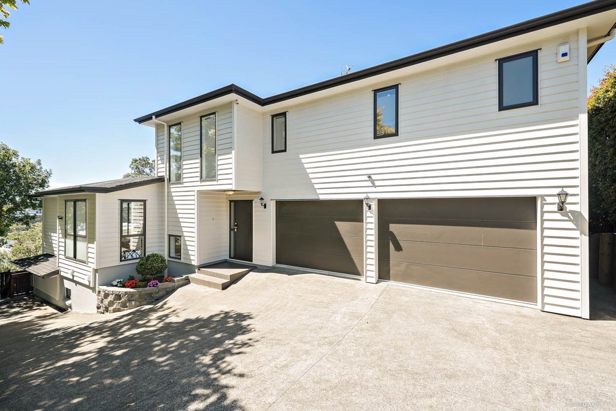 254A Sunset Road, Windsor Park, Auckland - Carousel 1