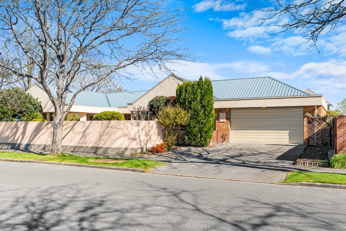 158 Hawthornden Road, Avonhead, Christchurch - Carousel 1