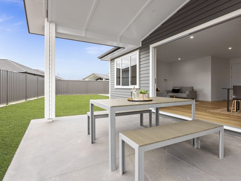20 Monowai Street, Poraiti, Napier - Carousel 2
