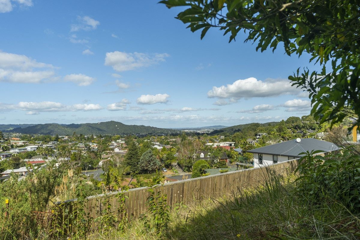 12 Magnolia Avenue, Te Kamo, Whangarei - Carousel 8