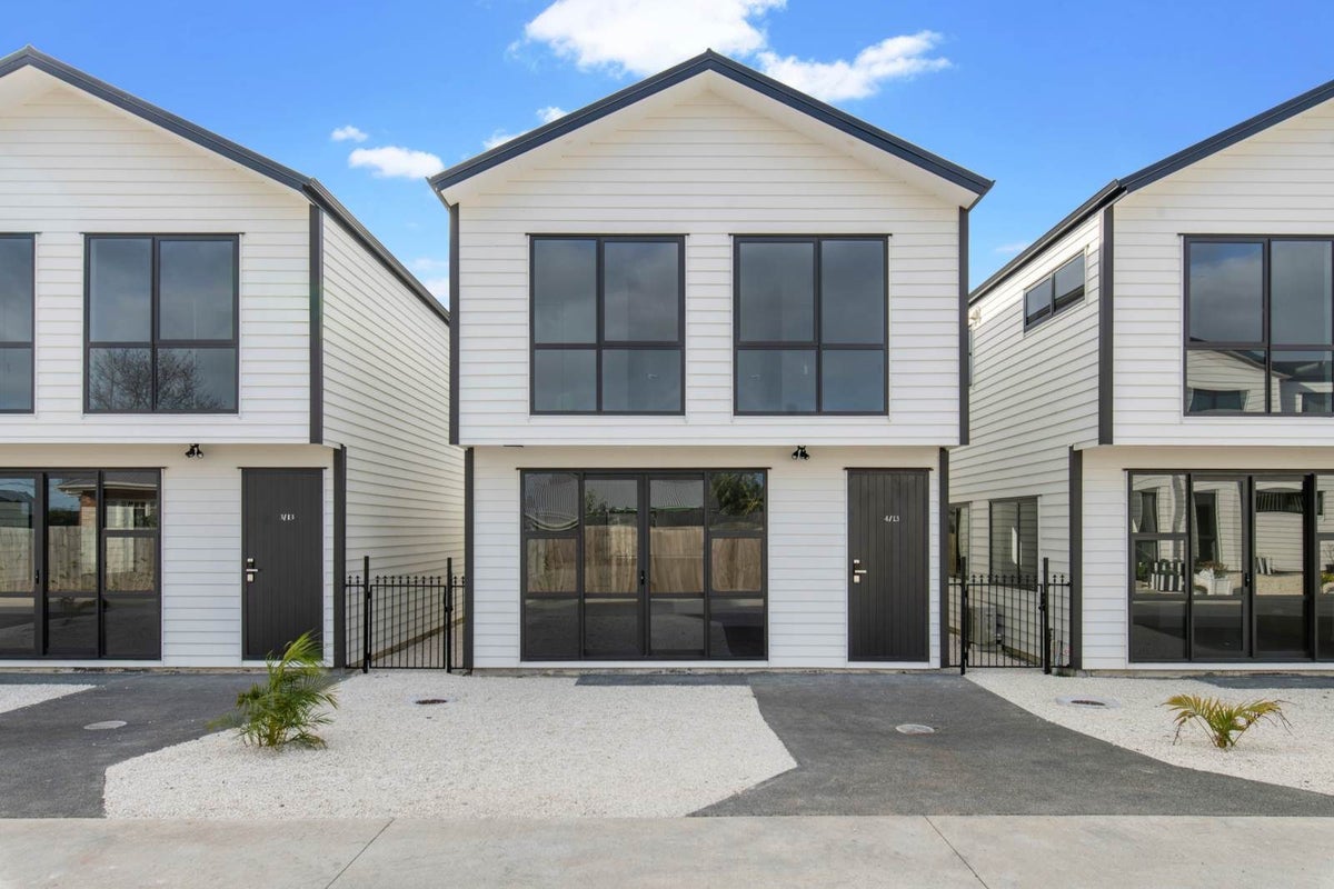 4/13 Kimpton Road, Papatoetoe, Manukau City, Auckland - Carousel 1