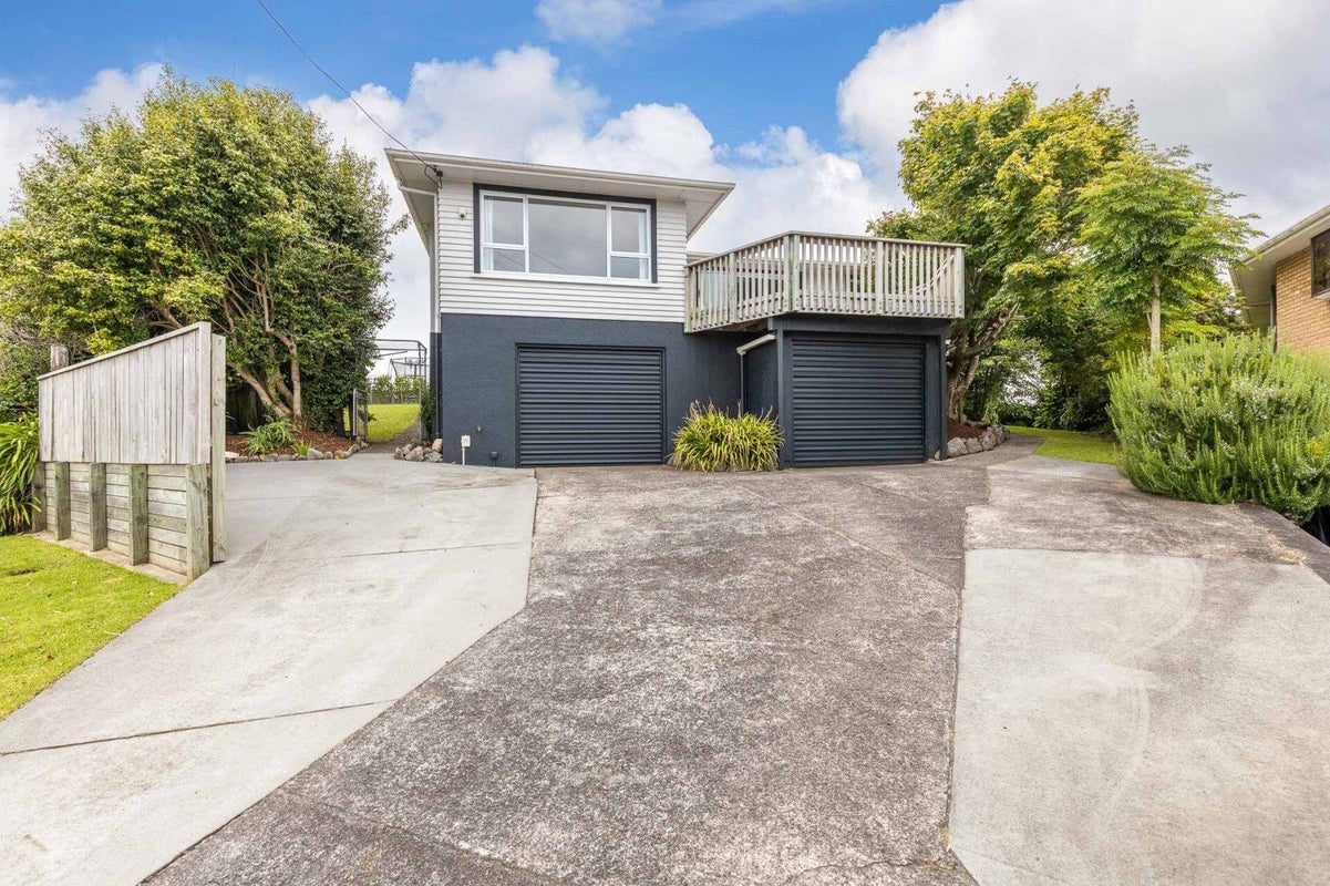 318 Tukapa Street, Hurdon, New Plymouth - Carousel 1