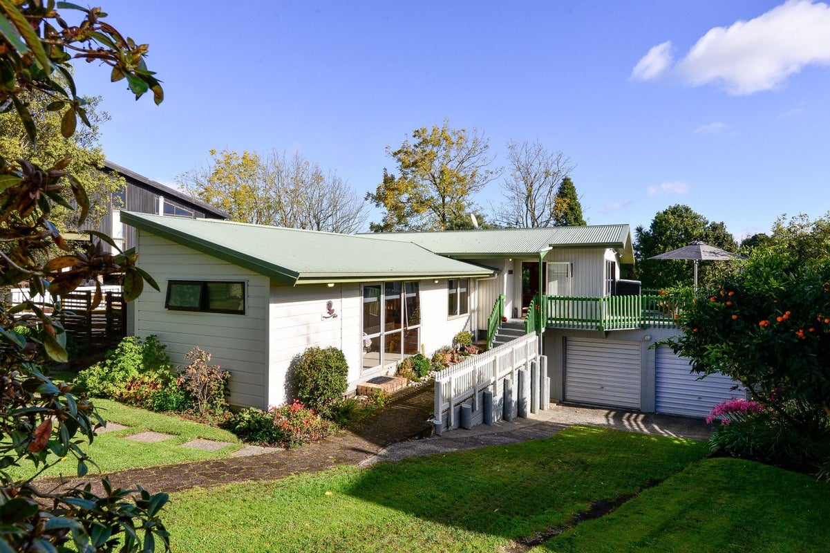 59 Gibson Road, Dinsdale, Hamilton - Carousel 2