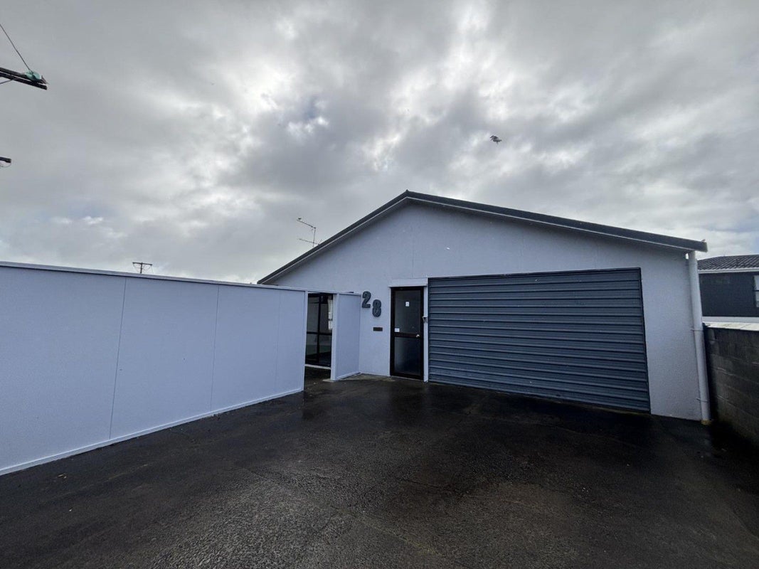 28 Breakwater Road, Moturoa, New Plymouth - Carousel 1