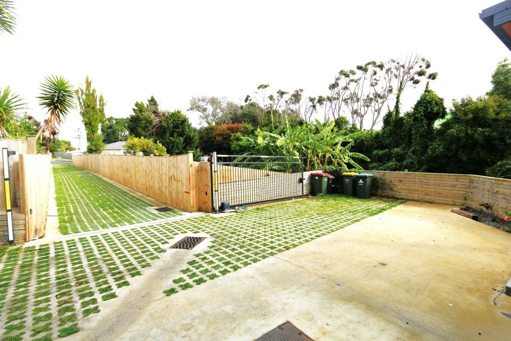 33C Banks Road, Mount Wellington, Auckland - Carousel 1