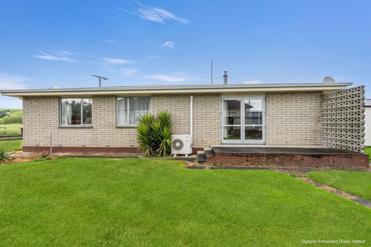 4 Grasslands Road, Gore, Gore - Carousel 1