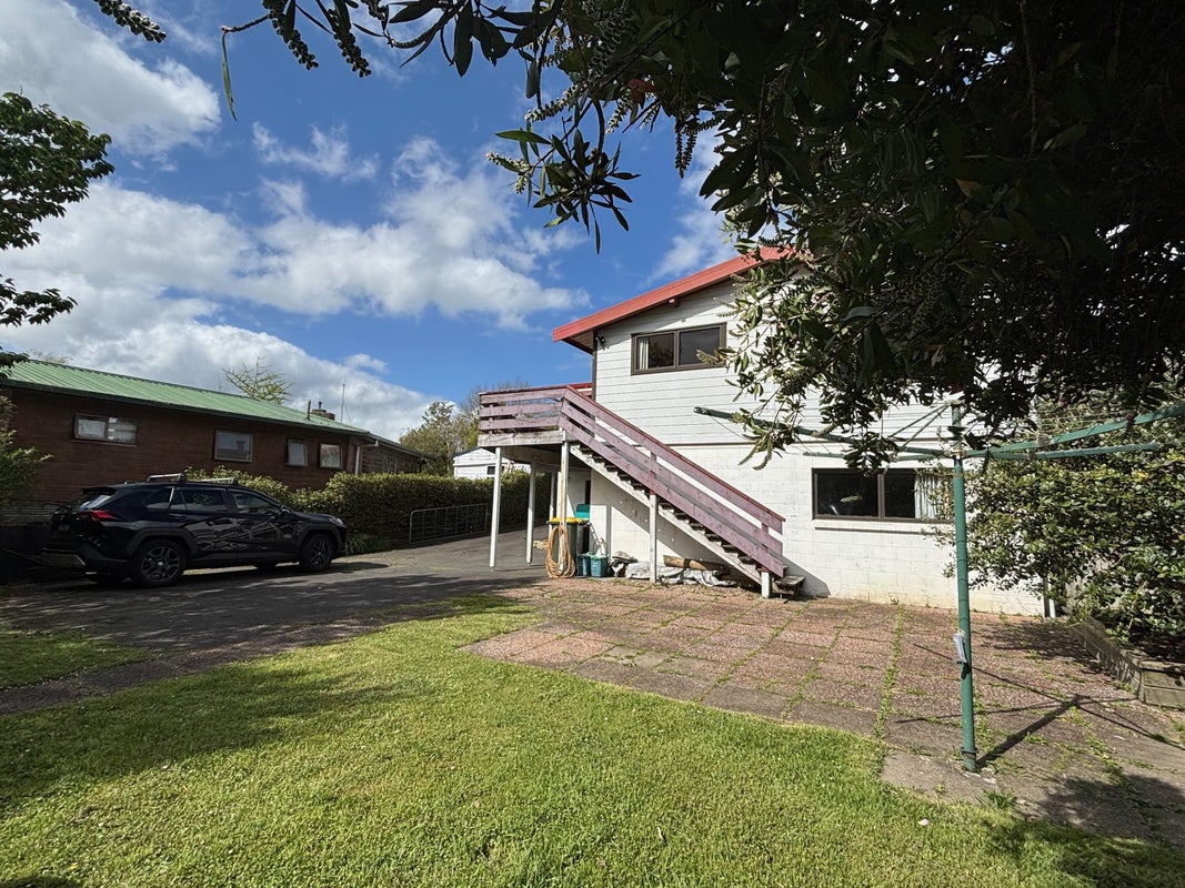 41 Brookview Court, Queenwood, Hamilton - Carousel 25