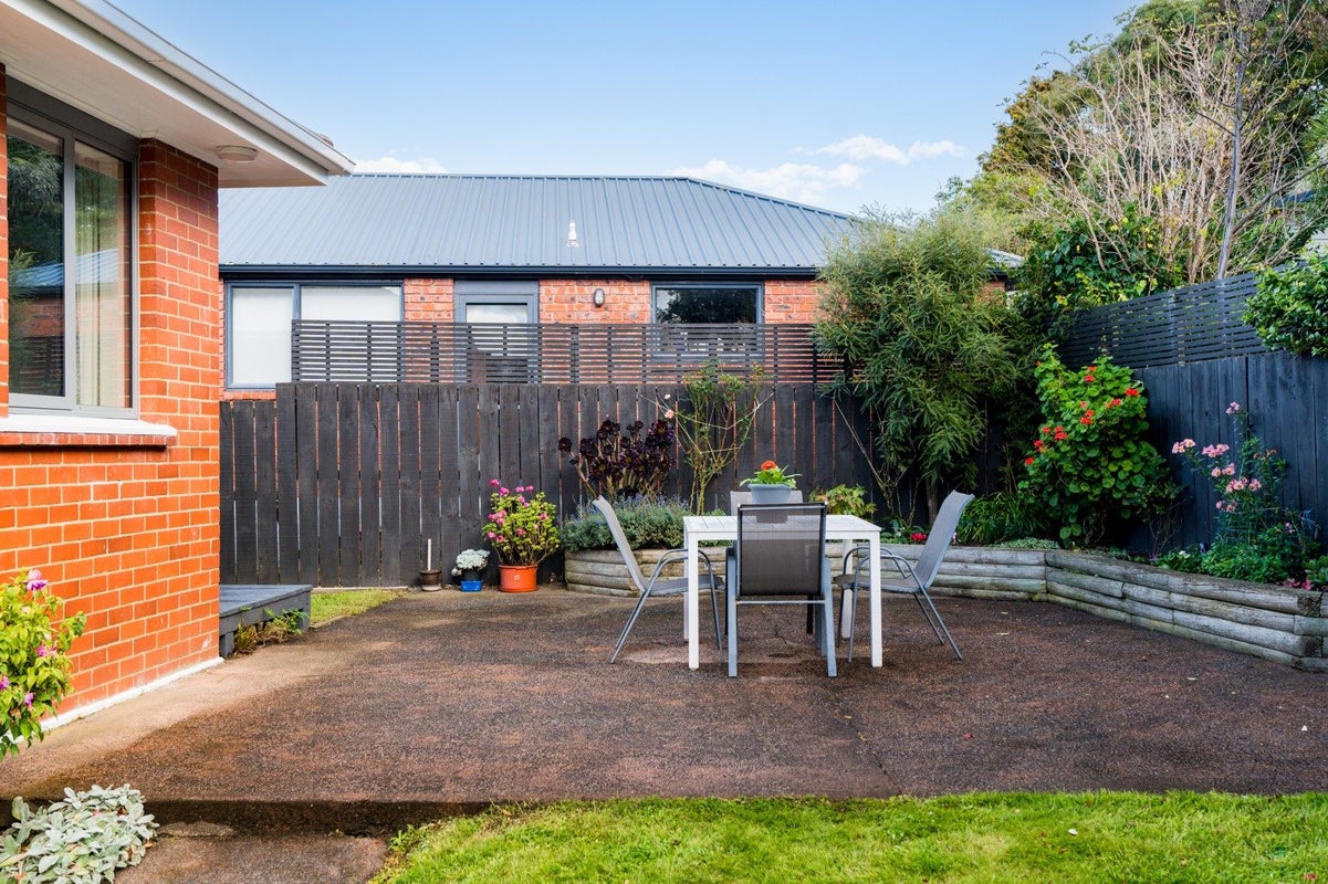 10 Jubilee Street, Belleknowes, Dunedin - Carousel 16