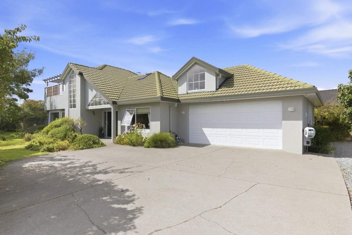 34 Cedar Drive, Paraparaumu Beach, Paraparaumu - Carousel 2