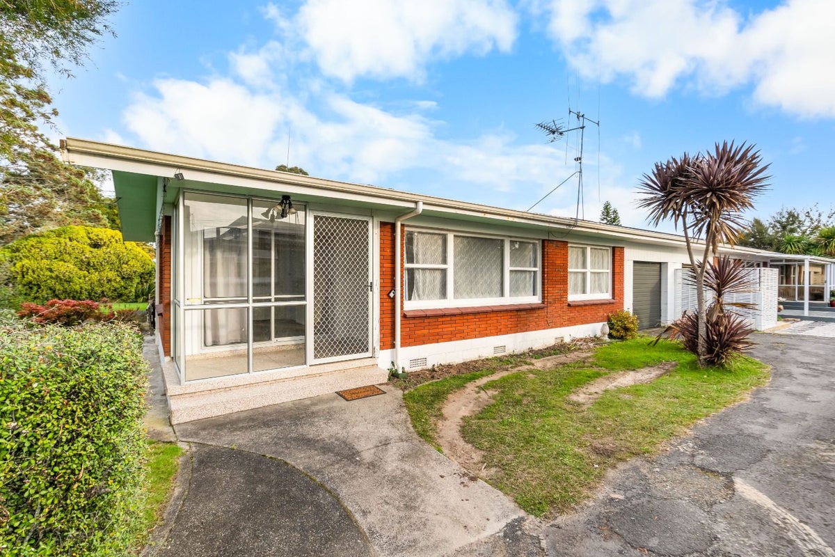 30A Anthony Crescent, Bader, Hamilton - Carousel 12