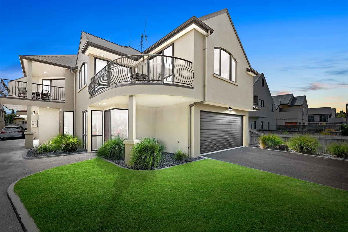 438A Tristram Street, Whitiora, Hamilton - Carousel 1
