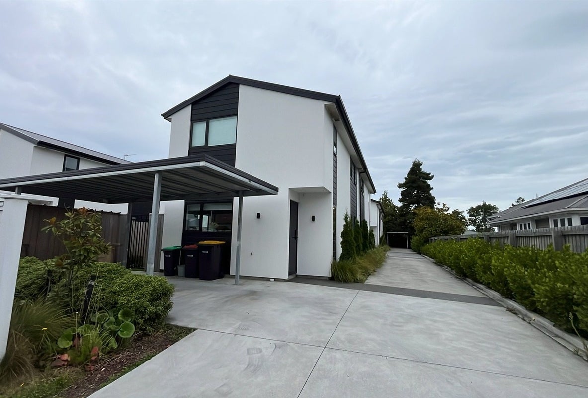 1/50 Hills Road, Edgeware, Christchurch - Carousel 1