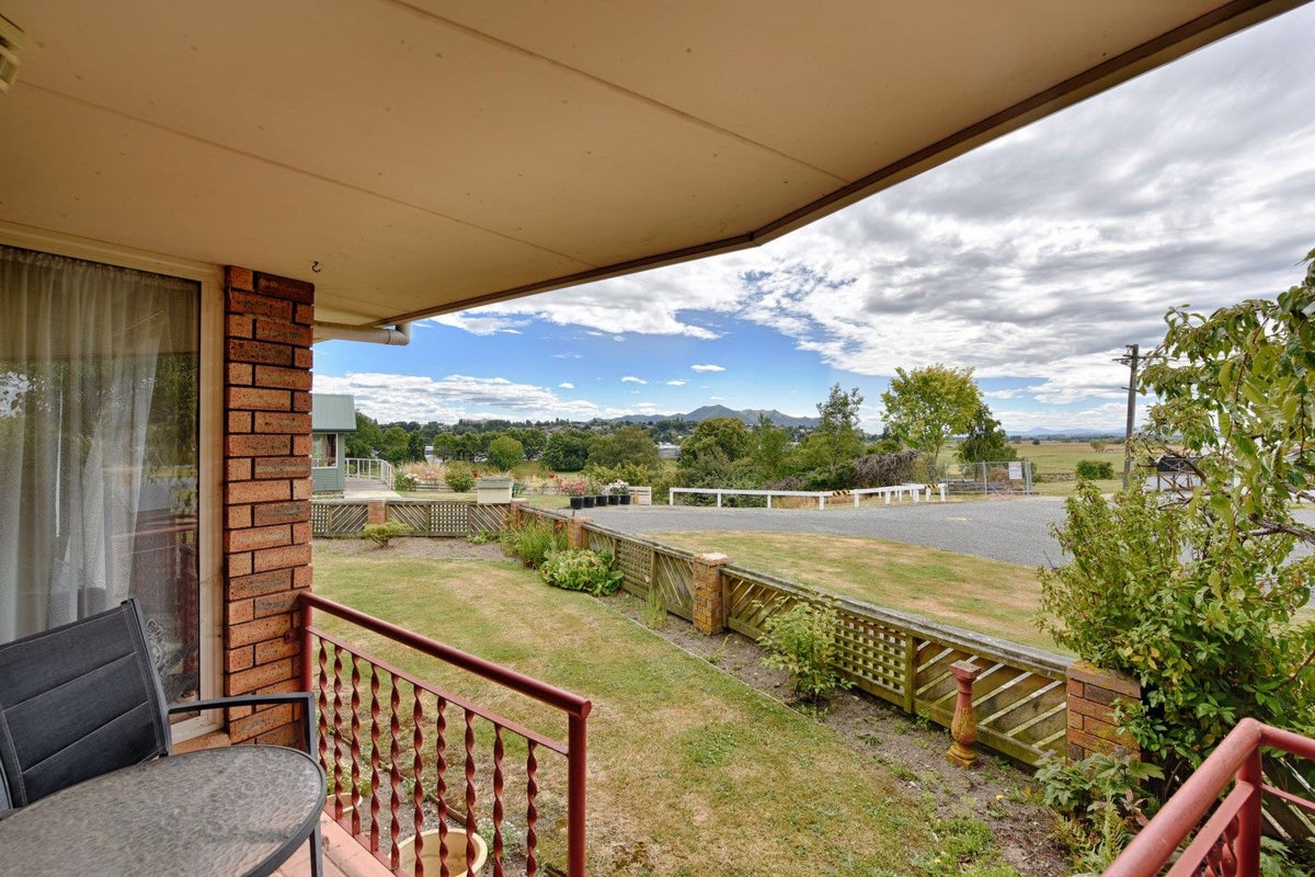 20 Nelson Street, East Gore, Gore - Carousel 2