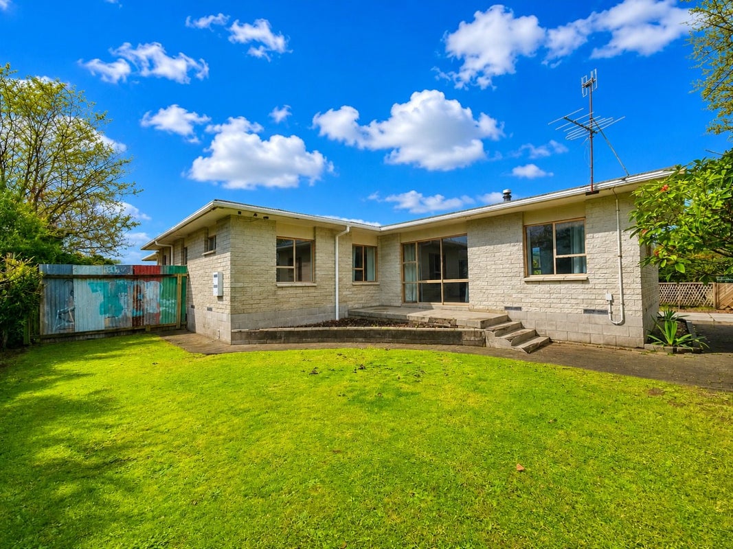 8 Kenrick Road, Pukehangi, Rotorua - Carousel 2