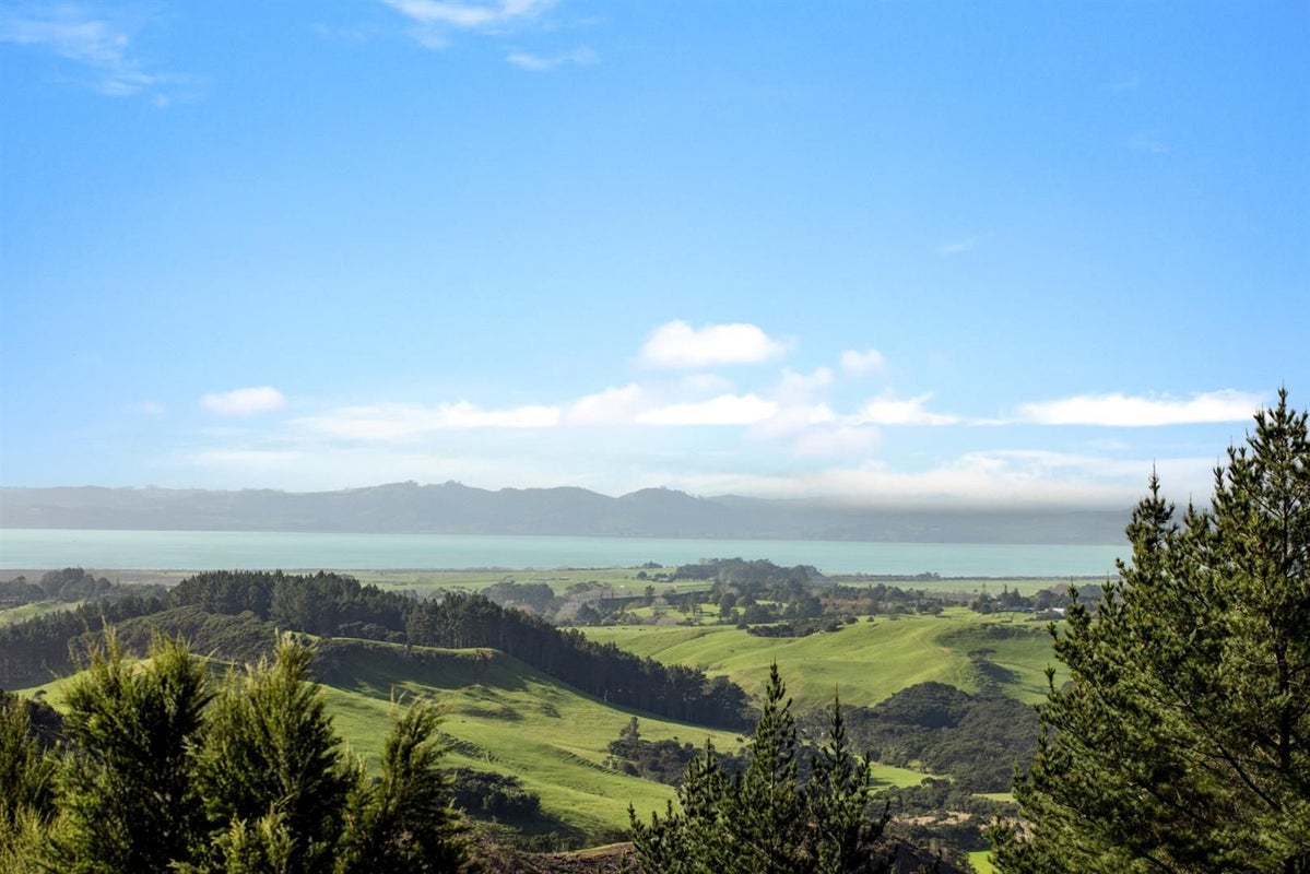 124 Te Kanae Road, Helensville - Carousel 2