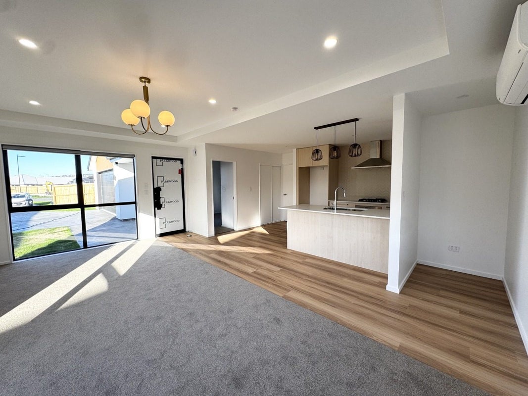 9 Archibald Place, Halswell, Christchurch - Carousel 2