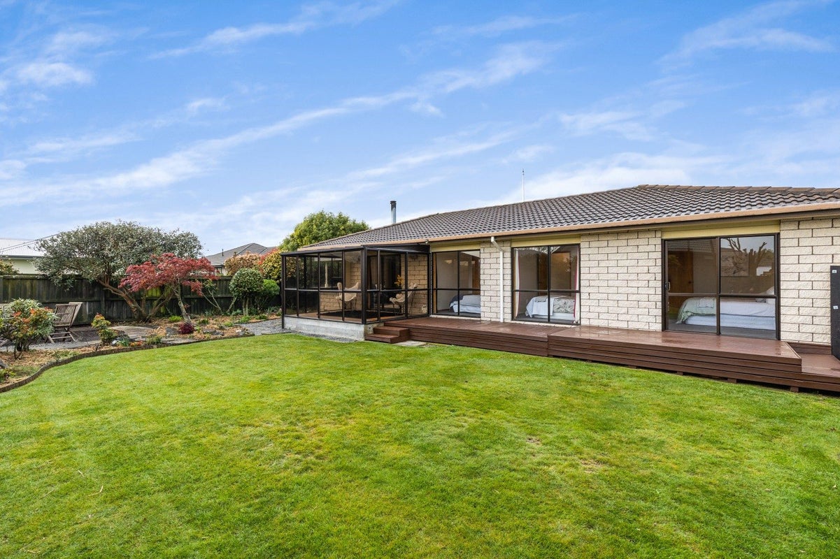 81 Vivian Street, Burwood, Christchurch - Carousel 22