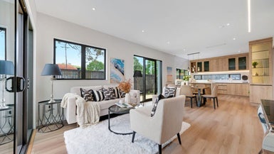 42 Church Road, Mangere Bridge, Auckland - Carousel 1