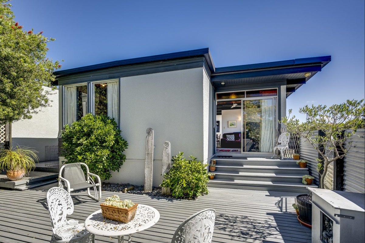 10 Scannell Street, Havelock North, Havelock North - Carousel 1