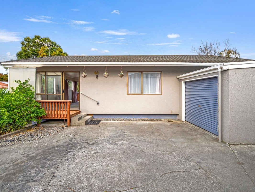 9A Gibson Street, Aramoho, Whanganui - Carousel 1