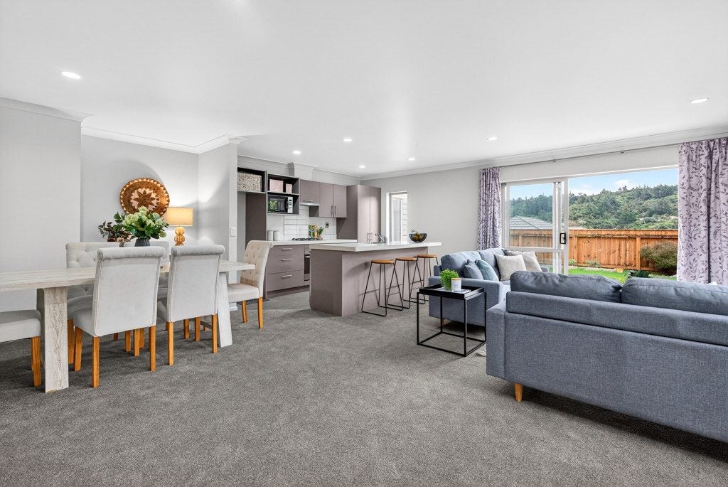 36 Speldhurst Grove, Stokes Valley, Lower Hutt - Carousel 1