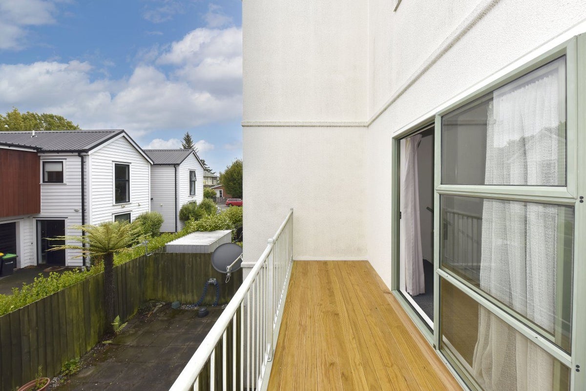 4/252 Worcester Street, Christchurch Central, Christchurch - Carousel 2