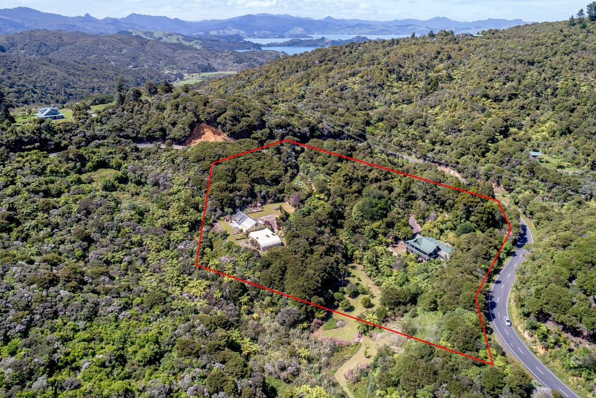 820 Colville Road, Amodeo Bay, Coromandel - Carousel 2