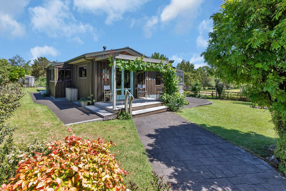 238 Harris Road, Whangarei - Carousel 1
