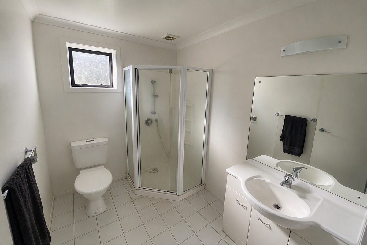 15D Hood Street, Hamilton Central, Hamilton - Carousel 2