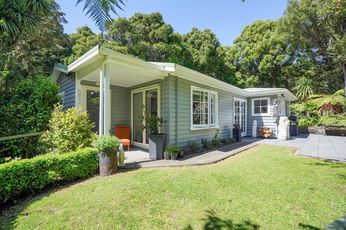 54 Marama Avenue South, Otatara, Invercargill - Carousel 1